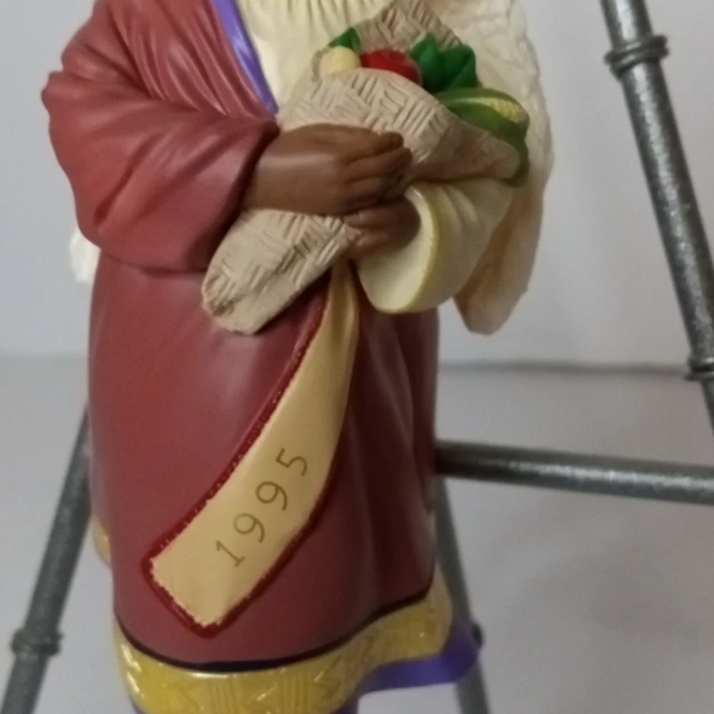 Hallmark Keepsake Ornament a Celebration of Angels #1 1995 Vi